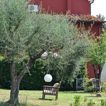 Agriturismo Le Murelle ลุคคา ภายนอก รูปภาพ