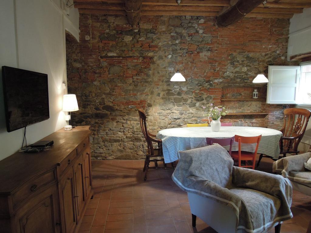 Agriturismo Le Murelle ลุคคา ภายนอก รูปภาพ