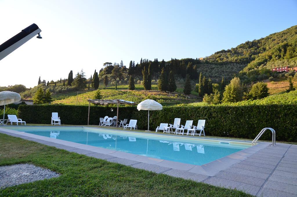 Agriturismo Le Murelle ลุคคา ภายนอก รูปภาพ